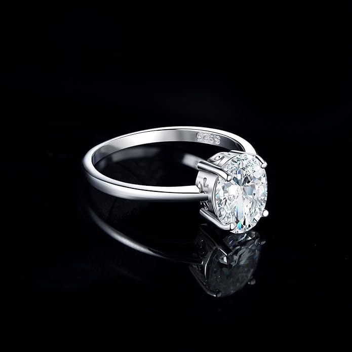 925 Sterling Silver Oval Cut Cubic Zirconia Solitaire Ring