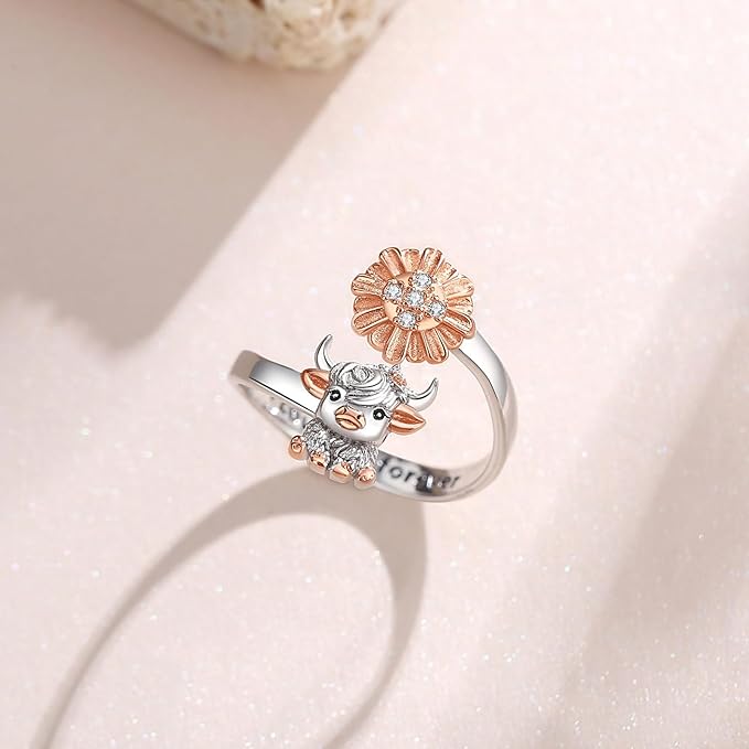 925 Sterling Silver Highland Cow Adjustable Flower Zircon Ring