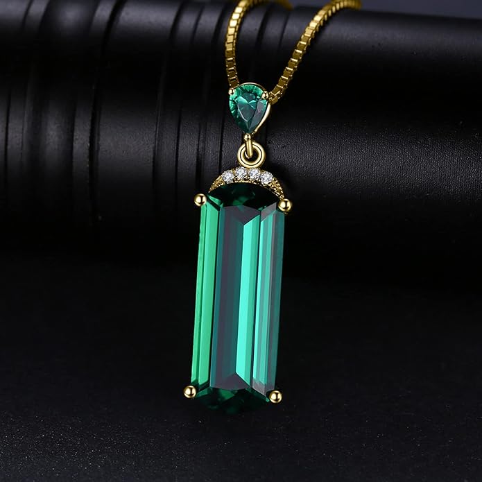 925 Sterling Silver 6ct Emerald Cut Simulated Emerald Necklace