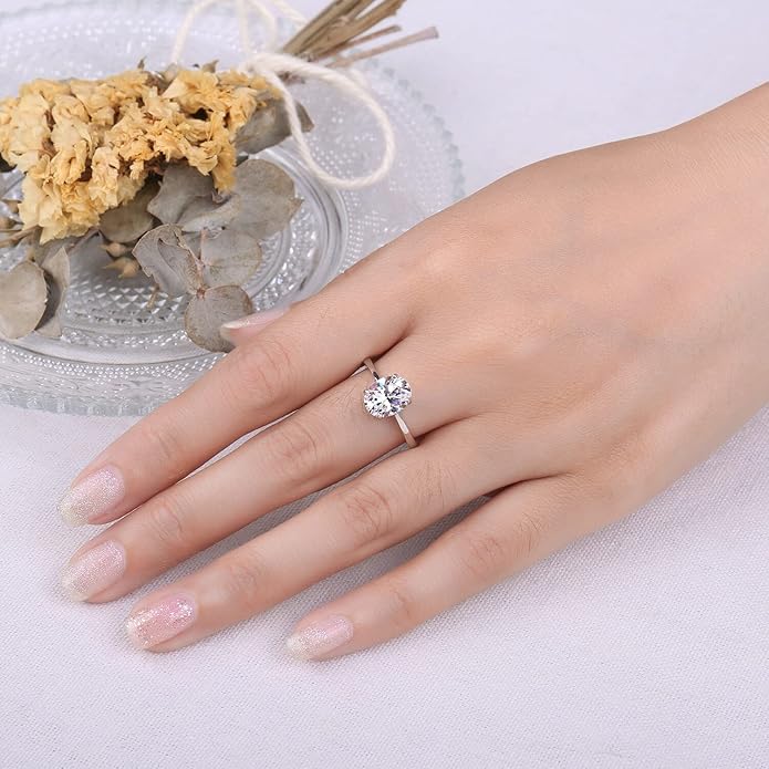 925 Sterling Silver Oval Cut Cubic Zirconia Solitaire Ring