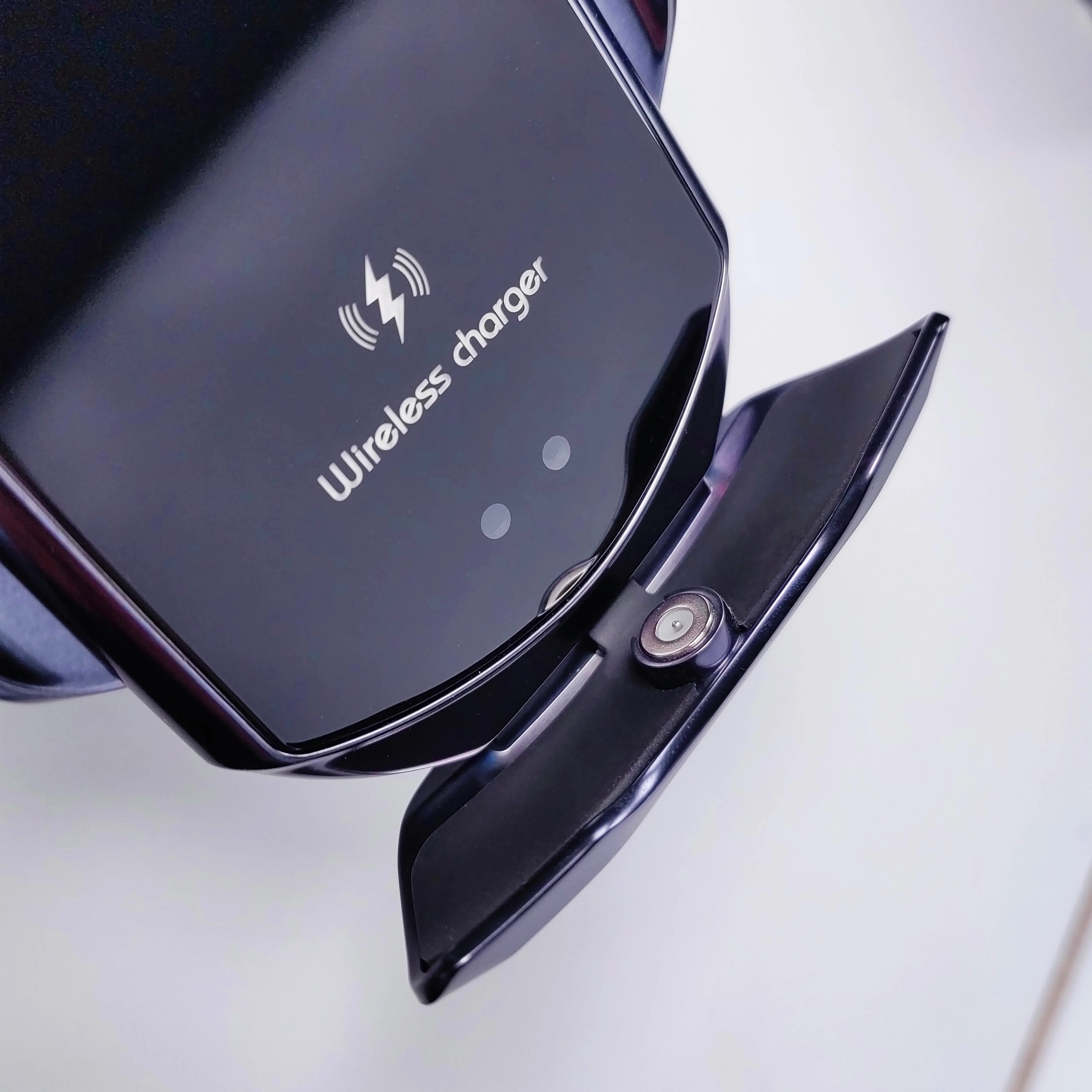 Car Phone Holder For MINI Cooper 2007-2011 2012 2013 R55 R56 R57 Screen Fixed Base Wireless Charging Stand Mobile Phone Mounts