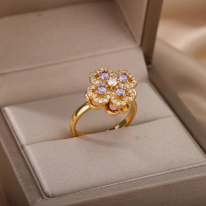 18K Gold Zircon Heart Clover Spinner Anxiety Ring