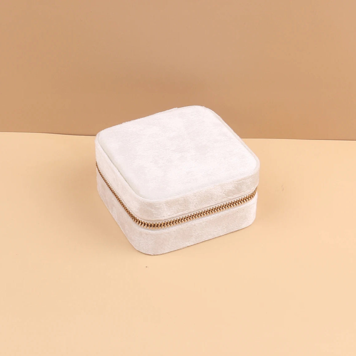 Estojo de Joias de Viagem Velvet Luxe – Organizador Compacto com Múltiplos Compartimentos