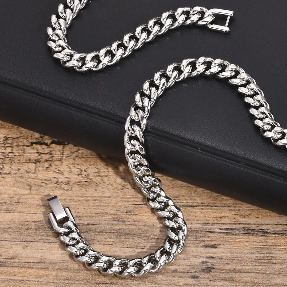Silver-Style Waterproof Stainless Steel Cuban Link Chain Necklace