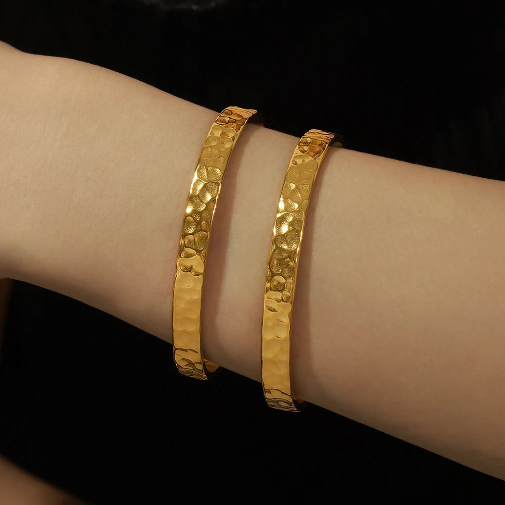 Pulseira de Aço Inoxidável com Textura Natural para Mulher Banhado a Ouro 18k de Alta Qualidade Sem Desvanecimento Pulseiras e Braceletes para Mulher