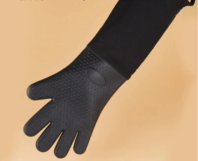 Extra Long Heat Resistant Silicone Oven Mitts with Quilted Liner