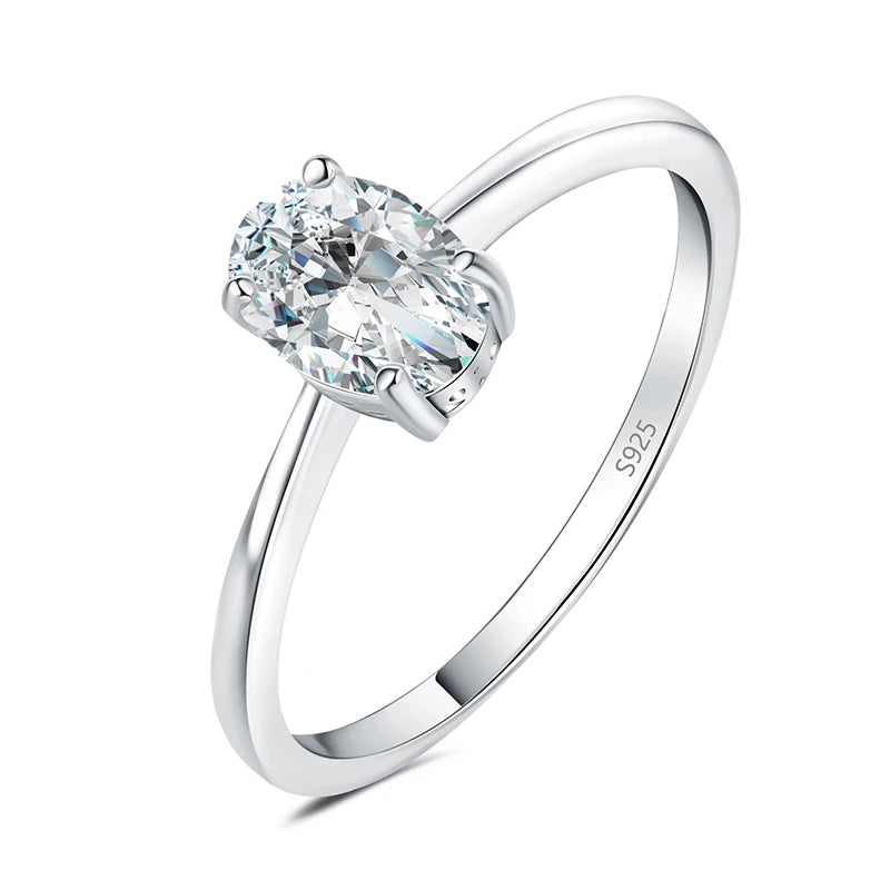 925 Sterling Silver Oval Cut Cubic Zirconia Solitaire Ring