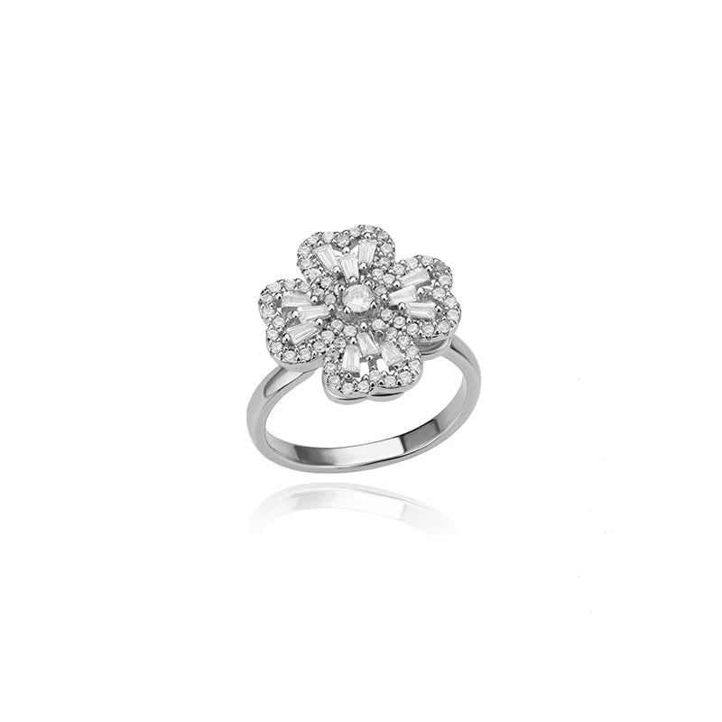 18K Gold Zircon Heart Clover Spinner Anxiety Ring