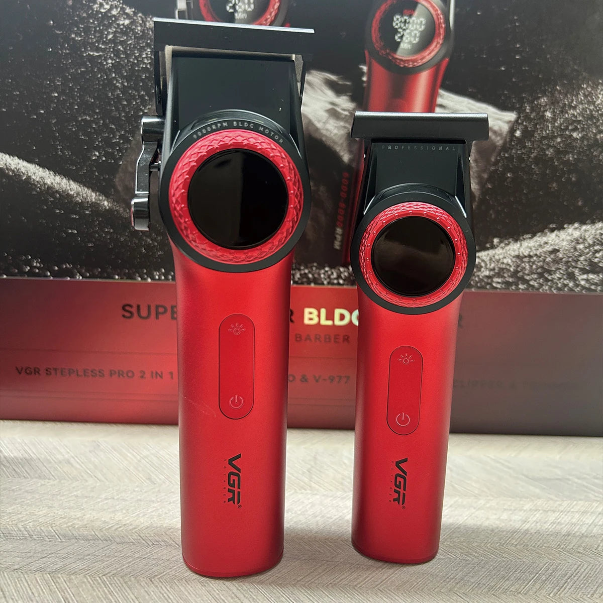 VGR 001 & 977 Professional DLC Blade Clipper Set