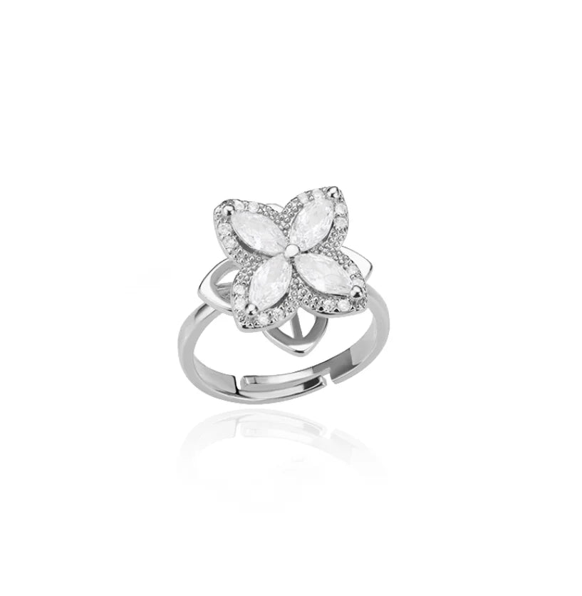 18K Gold Zircon Heart Clover Spinner Anxiety Ring