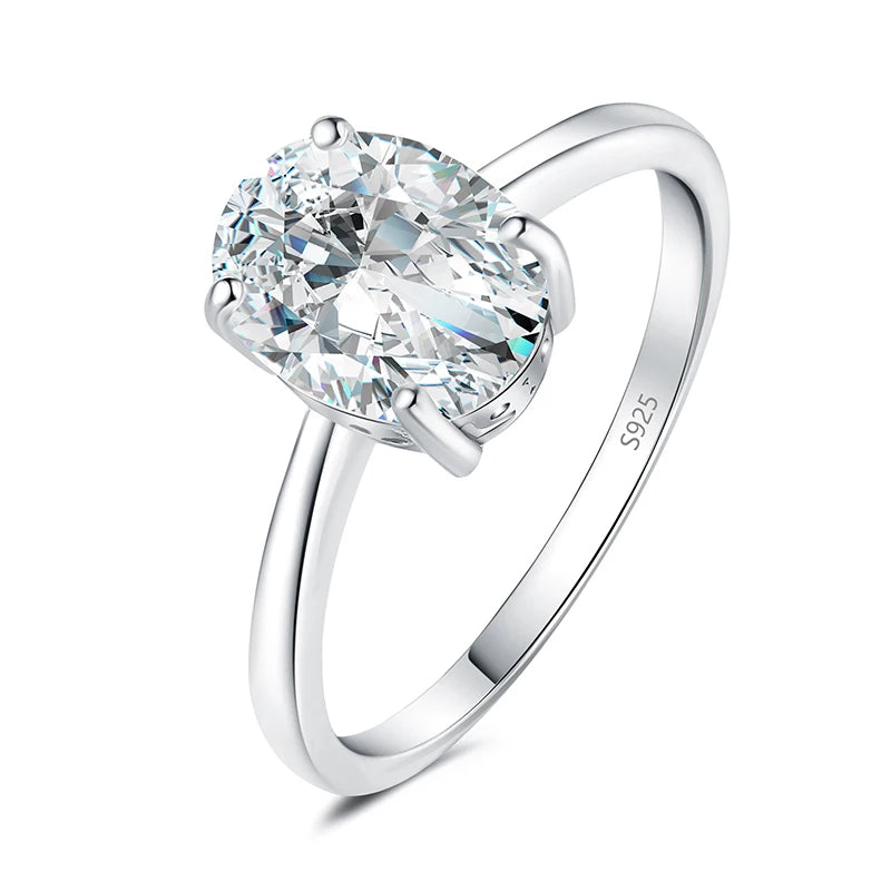 925 Sterling Silver Oval Cut Cubic Zirconia Solitaire Ring
