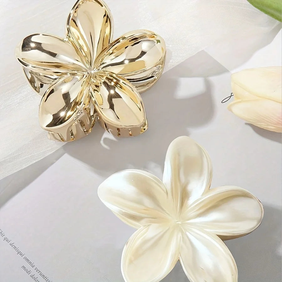 Chic Large Acrylic Flower Hair Claw Floral Accessory