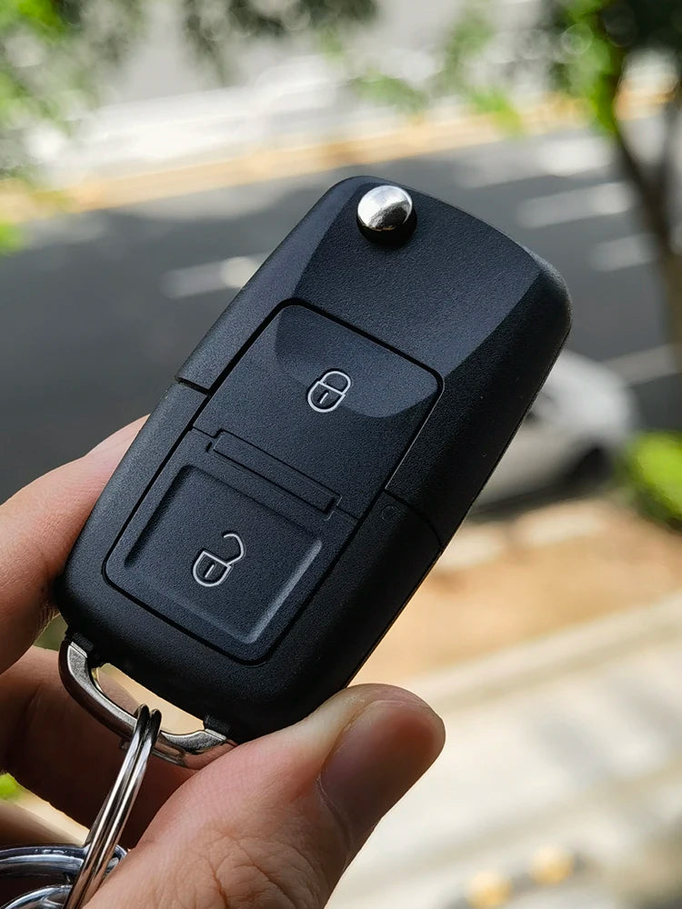 Cocolockey 2/3/4 Button Remote Flip Folding Key Shell for Vw Golf Jetta Passat Bora Sharan Touran for Seat Leon Car Accessories
