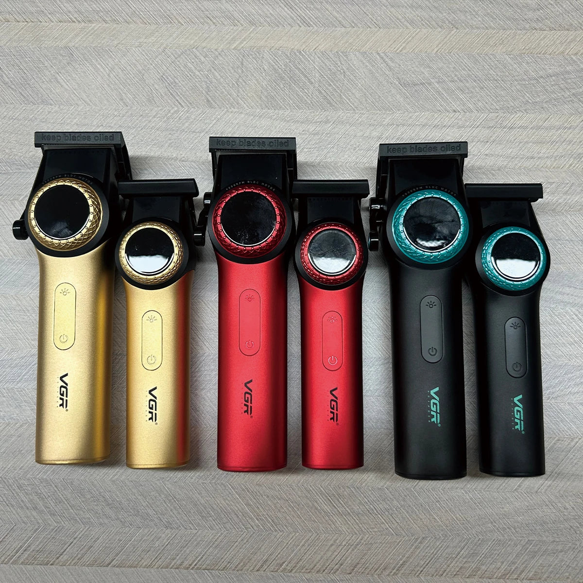 VGR 001 & 977 Professional DLC Blade Clipper Set