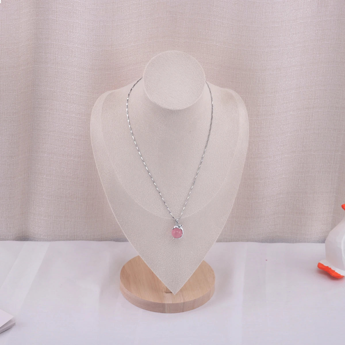 Velvet Portrait Necklace Jewelry Display Mannequin Bust Stand